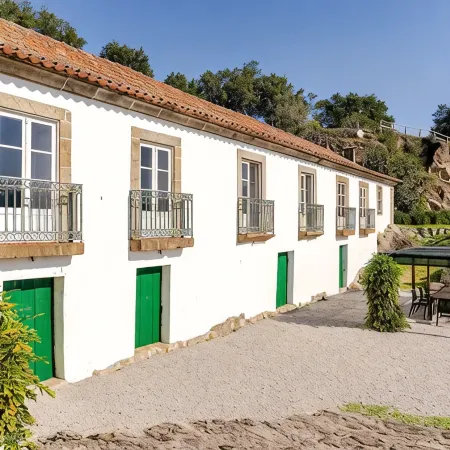 Quinta do Loureiro Douro Baião Private Pool Stunning Views Full Privacy .