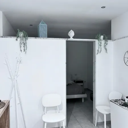 1 Bedroom Private vacation home in Bari