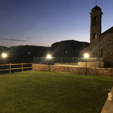 Accogliente Appartamento in Villa 62mq, Grande Giardino Privato, Animali Ammessi