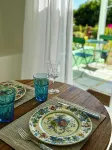 Peaceful Village studio 1 minute walk from one of the best beaches in Antigua. - 3성급