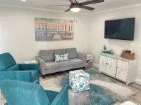 Beach Villa, Treasure Cay, Community Pool - Homestays