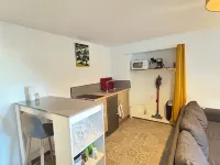 T1 à Louer Centre Ville de Guéret Pouvant Accueillir 4 Personnes Hotels in Gueret