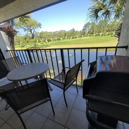Edgewater beach/Golf resort  heated pool, hot tub, beach access 2bed/2bath