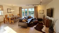 Villa Seebrise Comfort with fireplace, outdoor whirlpool, sauna and garden - 무료 와이파이