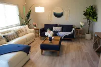 Spacious 5BD Home w EV charger near Sequoia Ntl Pk - Hot Tub