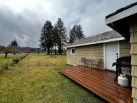 Cozy 2 bedroom house on 1.5 acres