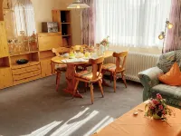 Gemütliche Ferienwohnung Hinter dem Deich Hotels in Schillig