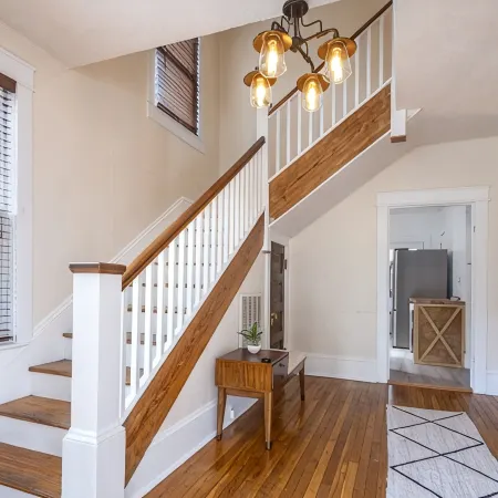 Spacious home steps from Main St and Shenandoah NP with firepit & large backyard