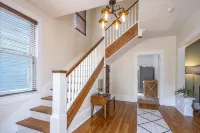Spacious home steps from Main St and Shenandoah NP with firepit & large backyard