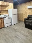 Cozy cabin in charming Ponca City with WiFi, AC