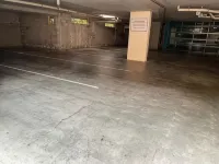 Aruba Surf Resort - parking
