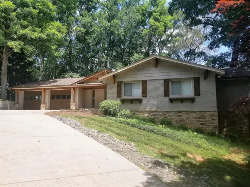 5 bedroom House in Rock Barn Golf & Spa
