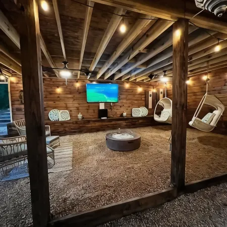 “The Flying Carpet” Moroccan Treehouse