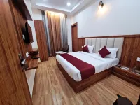 Om divine hotel - 2-Star