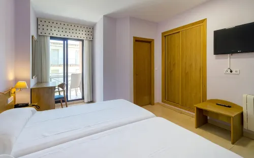 Duerming Montalvo Playa Hotel