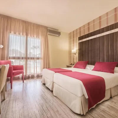 Ona Diana Park Hotels near Guadalmina