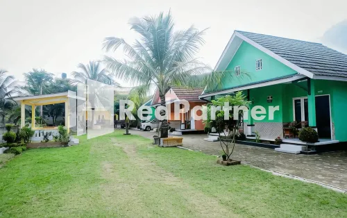 Villa Ikbhar Ciletuh RedPartner - 2-Star
