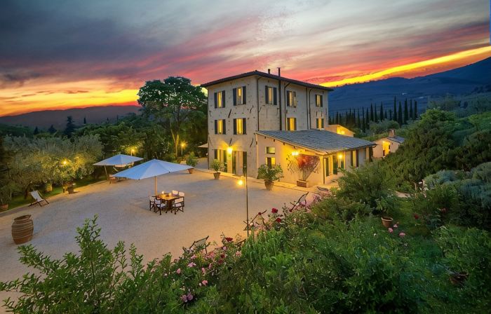 Between art and nature farm in Umbria Green Heart of Italy