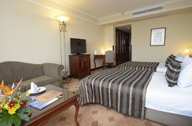 Karaca Hotel