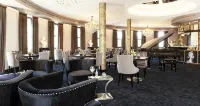 Victor's Residenz-Hotel Schloss Berg