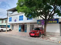 Hotel Bella Orquidea Hotels near Benito Salas Airport