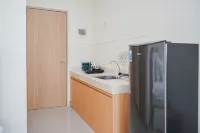 Simply Look Studio Apartment at B Residence - 2-Star