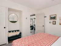 Aspen Glow Cabin - a charming 2-bedroom cabin with mountain views & wood stove Ξενοδοχεία στην πόλη Bailey