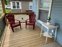 Walking distance to beach area of Conneaut lake- 4 beds-Dog Friendly- NO Smoking - Country Houses
