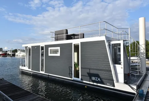 Ibiza | Cozy Houseboat in Maastricht | 4 Guests - 3 stjerner
