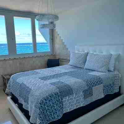 Puerto Rico,  Beach front Condo in CONDADO, San Juan on the BEACH. Rooms