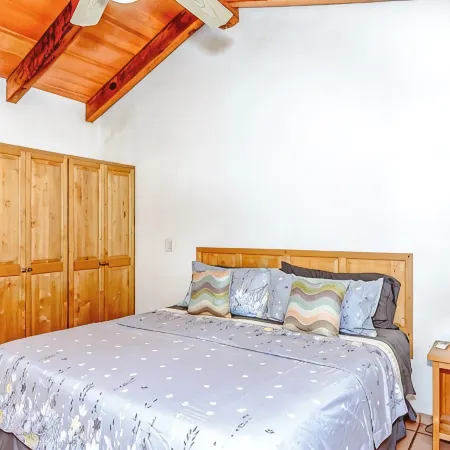 Casa Sunny Days - home in Private Gated Community w/Private Pool, Hot Tub, A/C
