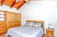 Casa Sunny Days - home in Private Gated Community w/Private Pool, Hot Tub, A/C