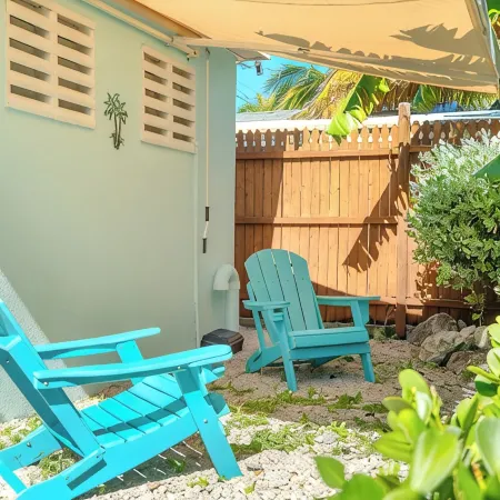 Relaxing Marathon Keys Home, Bikes & Beach Gear Included Near Sombrero Beach