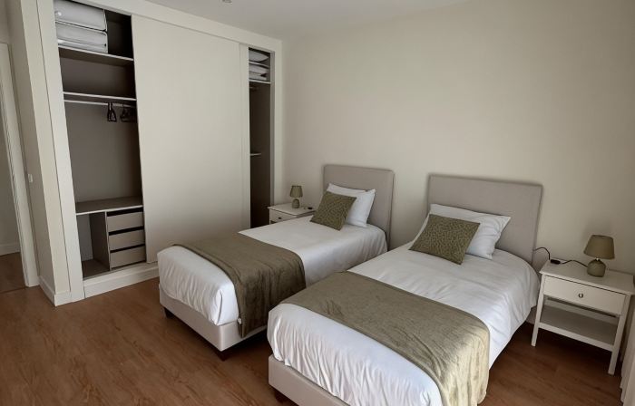 Holiday home with pool 15 minutes walk from the beach and 5 minutes from Aroeira golf course