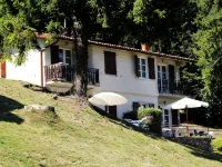 Directly on the lake with panoramic views Hotels in Idro