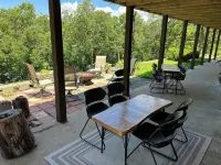 LAKEFRONT HOME - TABLE ROCK LAKE - 4-Star