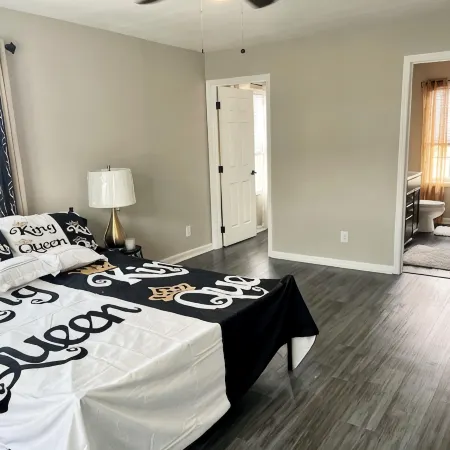 Exclusive Shore Home- Fifa World Cup Hosting with 5 Bedrooms, AC, WiFi & Parking