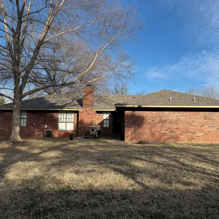 Guest Favorite, Charming Home Near I-40 & I-540 and Near Ft. Smith