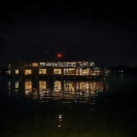 Coco Houseboats