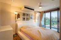 Finest Beach Front Royal Rayong - Apartments