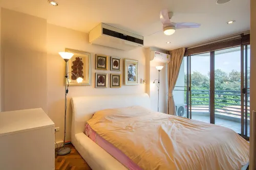 Finest Beach Front Royal Rayong - Apartments