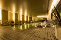 Golden Tulip Sao Joao Da Madeira Hotel - Pools