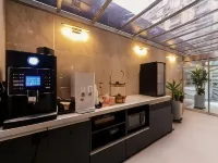 Busan Daeyeondong Hotel Onna Hotels near أوريوكدو سكاي ووك