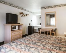 Rodeway Inn Monterey Near Fairgrounds