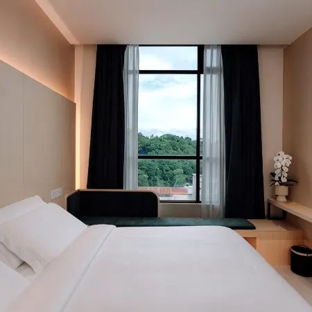 THE CITYINN HOTEL Отели рядом с достопримечательностью «Часовая Башня Аткинсон»