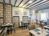 Kethla House Hotels in Torquay