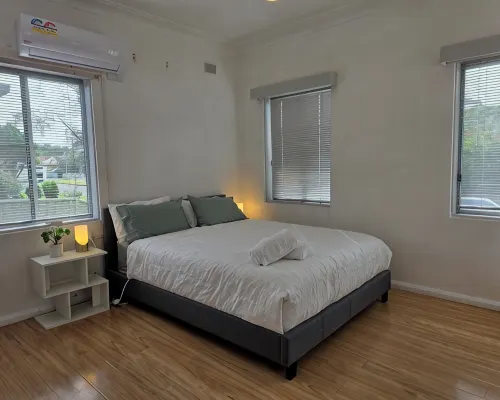 Relax in a cozy house,BBQ,10 mins from the beaches Hotels in Miranda
