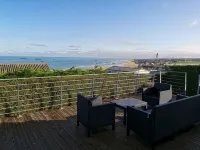 Facing the Sea, Dominant View, la Plage 300m Away - Chalets