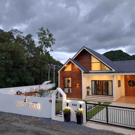 Sleep private khaoyai,pool swim