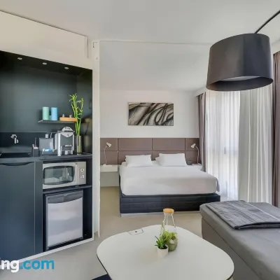 Novotel Suites Paris Issy-Les-Moulineaux Hotels near Parc des Princes